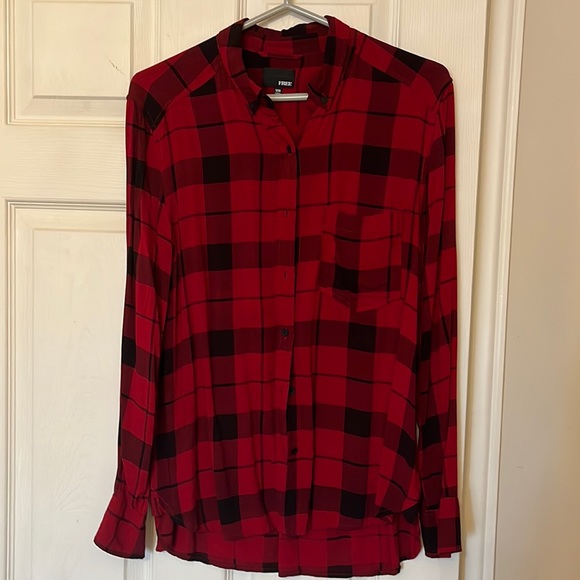 Wilfred Free Aritzia Plaid button down top - Picture 1 of 4